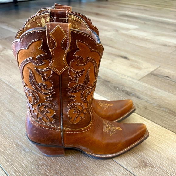 Ariat Boots - Picture 2 of 4